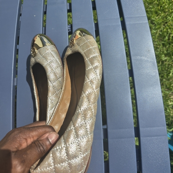 Tory Burch Women's Kaitlin Quilted Metallic Ballet Flats Size  9.5M Silver/Gold - Picture 9 of 16